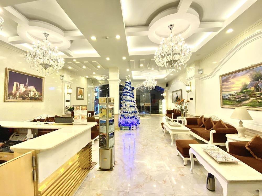 Tulip Hotel 3 Далат Екстер'єр фото