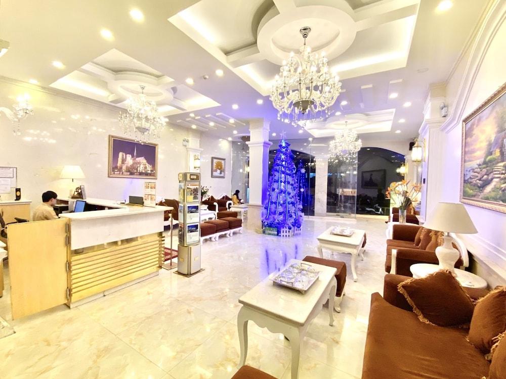 Tulip Hotel 3 Далат Екстер'єр фото