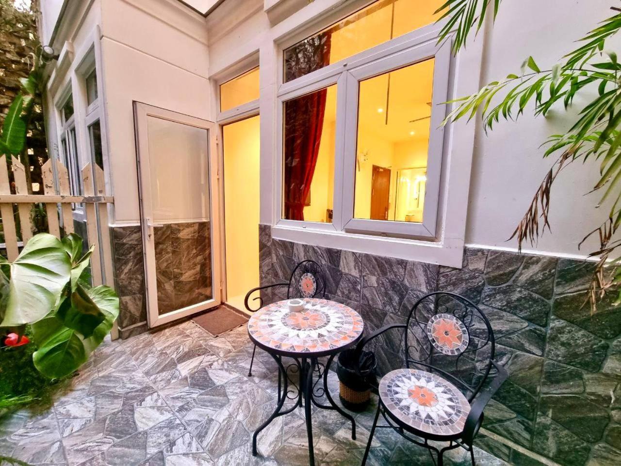 Tulip Hotel 3 Далат Екстер'єр фото